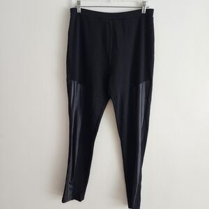 Charlie Paige Black Faux leather insert Leggings